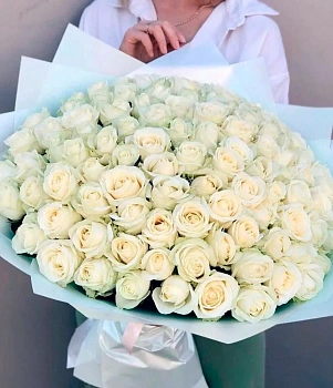 101 белых роз