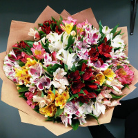 Букет_Яркая альстромерия